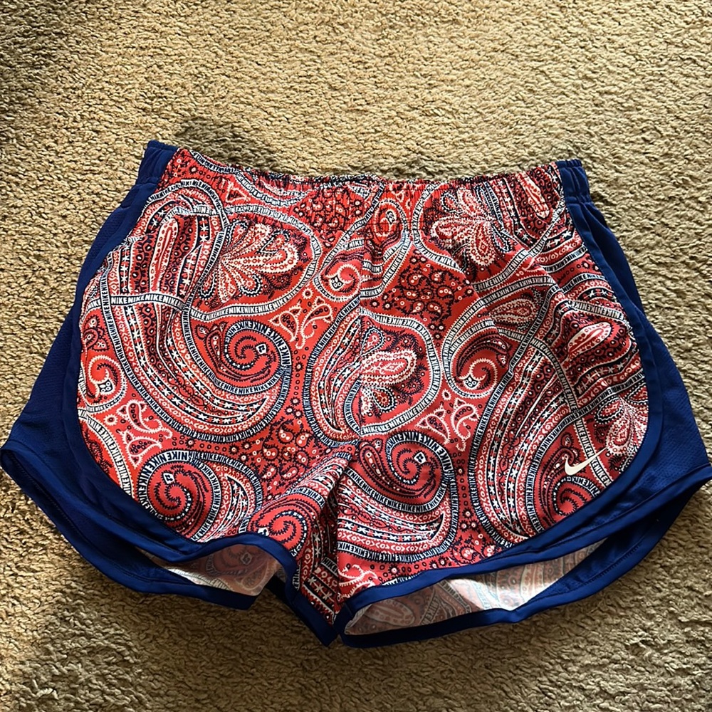 NWOT Nike Paisley Sports/Running Shorts
